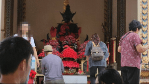 ขอพรหลวงพ่อสมหวัง ล้วงตะข้องได้เลขเด็ด จากท้าวเวสสุวรรณ มั่นใจโชคลาภงวดนี้