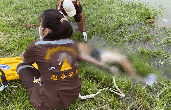 ศพหญิงถูกมัดถ่วงน้ำลอยคลองชลประทานนครปฐม ตำรวจเร่งล่าฆาตกรคดีสะเทือนขวัญวันลอยกระทง